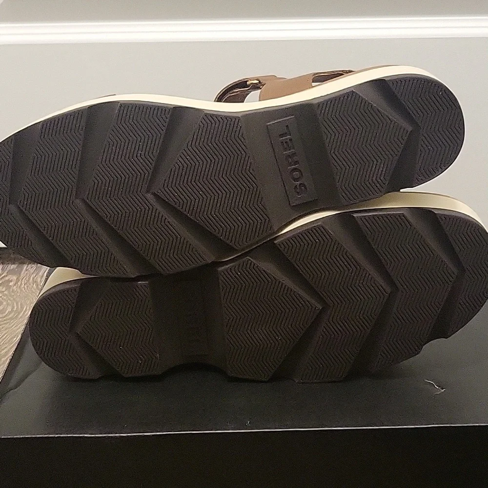 Sorel Women's Joanie™ IV Y Strap Wedge Sandal Size 11 Never Worn - Picture 8 of 17